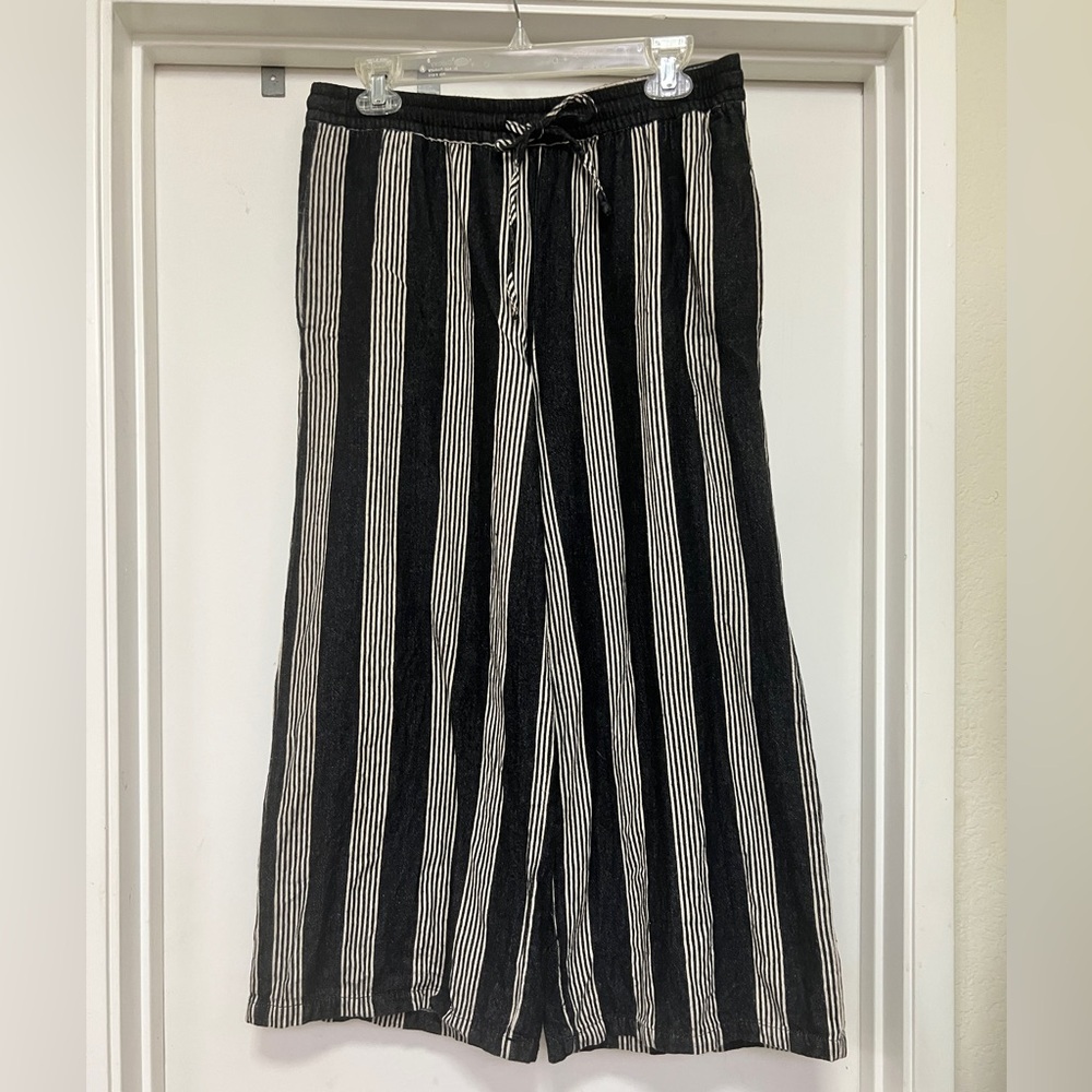 Tribal Jeans Women Margie Pull on Wide Leg Crop Pants Elastic Waist Black Sz M